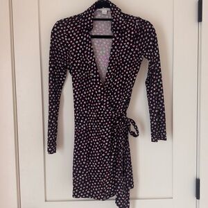 Diane Von Furstenberg Wrap Mini Dress size 0